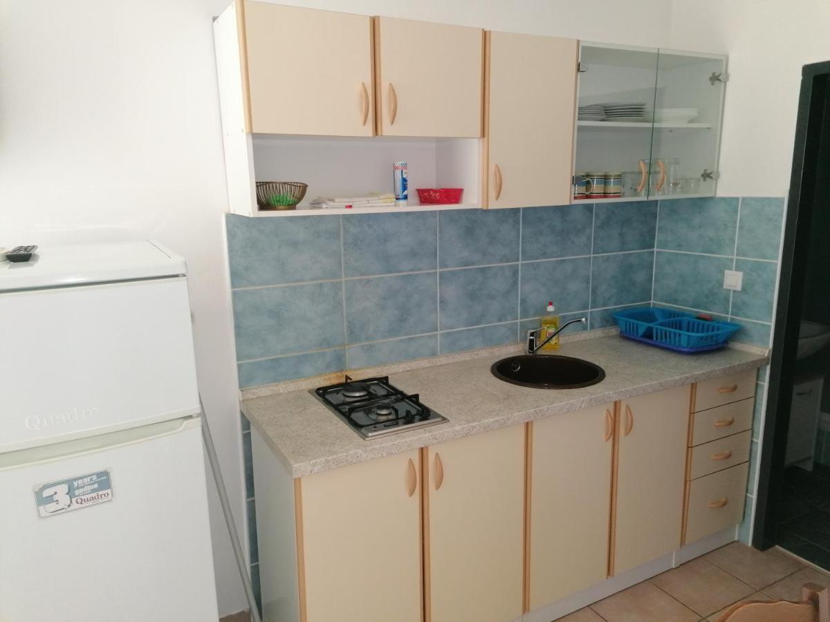 Apartments Mali Mate Tribalj المظهر الخارجي الصورة