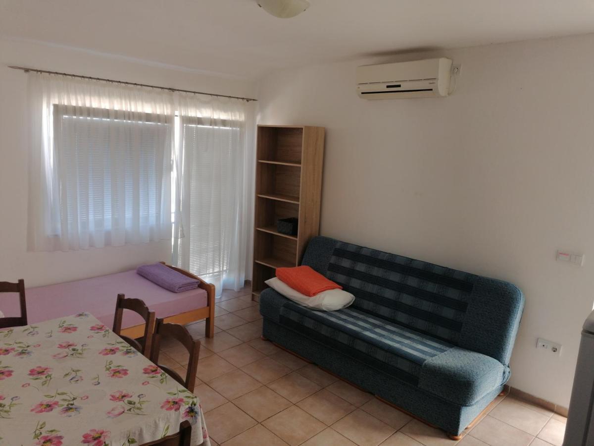 Apartments Mali Mate Tribalj المظهر الخارجي الصورة