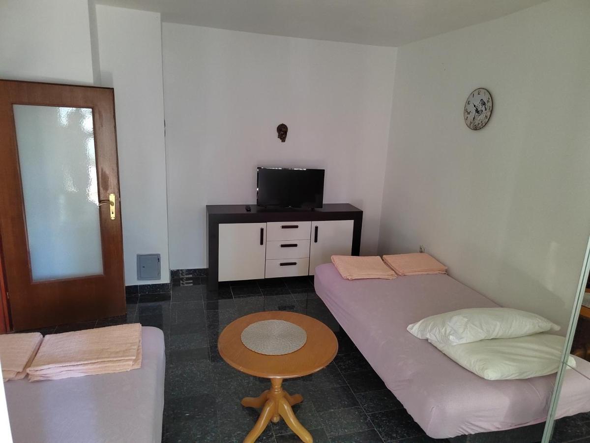 Apartments Mali Mate Tribalj المظهر الخارجي الصورة