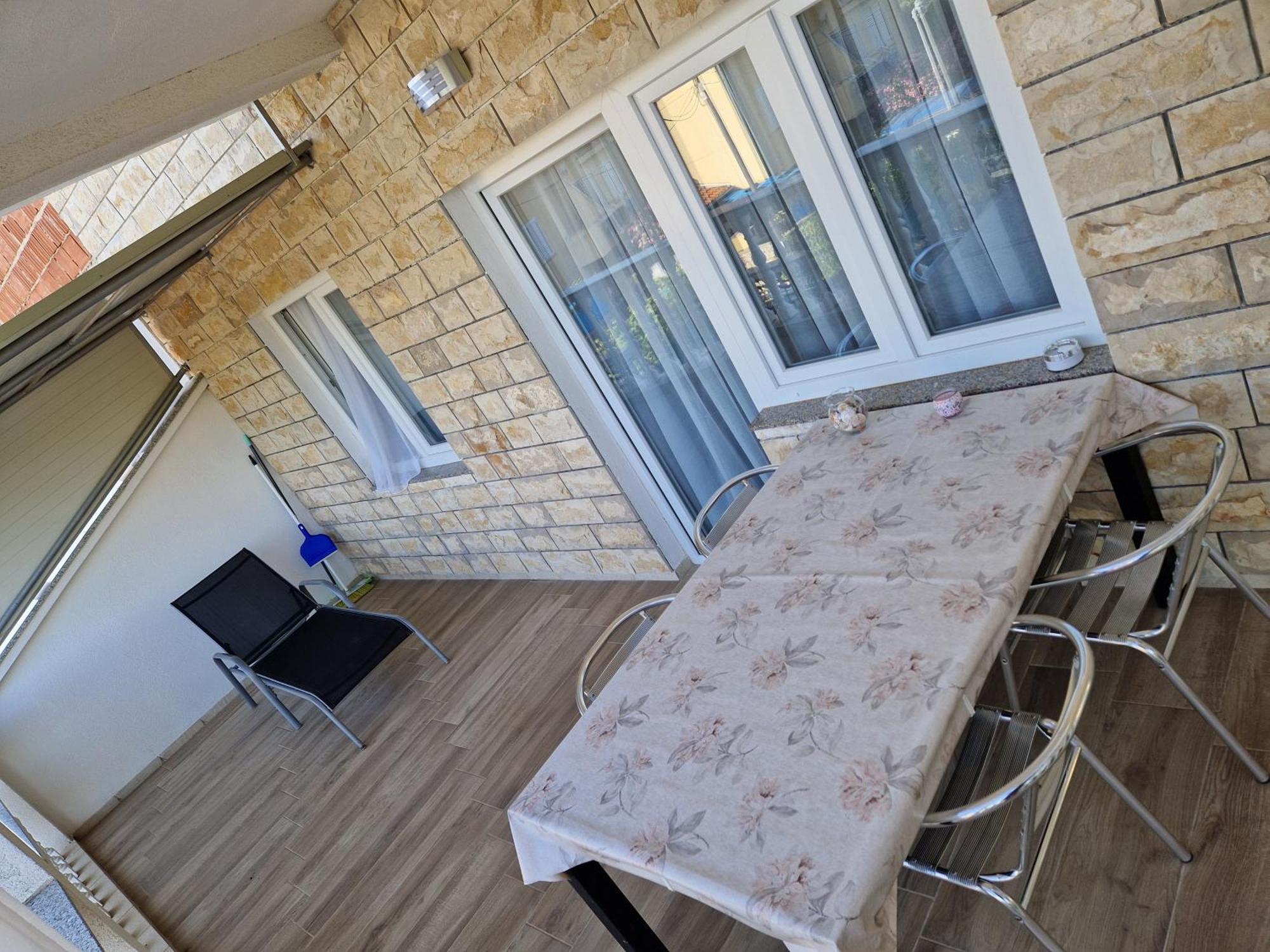 Apartments Mali Mate Tribalj المظهر الخارجي الصورة
